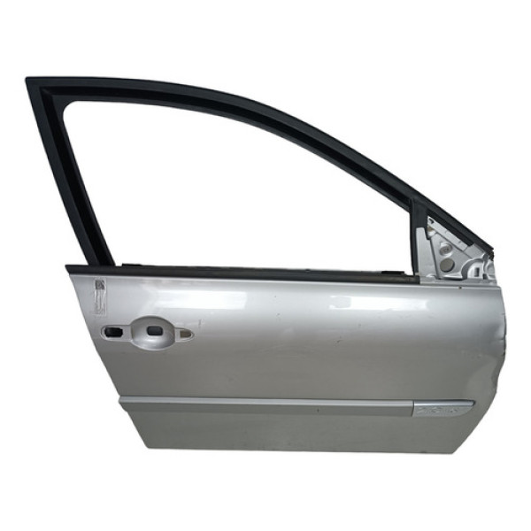 Porta Dianteira Direita Megane 2006 A 2013 C/detalhes