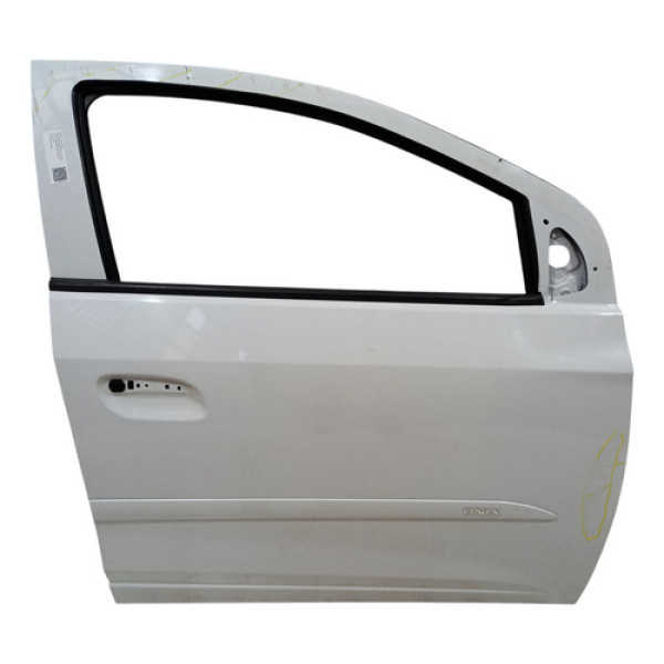 Porta Dianteira Direita Onix Prisma 2013 A 2020 C/detalhes