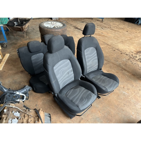 Jogo Bancos Punto 2010 2011 A 2017