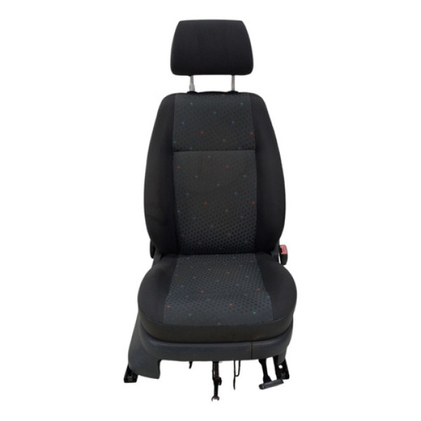 Banco Dianteiro Lado Direito Polo Hatch 2003 2004 A 2016