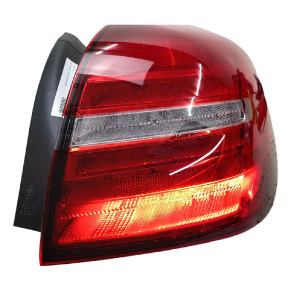 Lanterna T.d Mercedes Gla 200 250 45 18/20 Led Com Detalhes