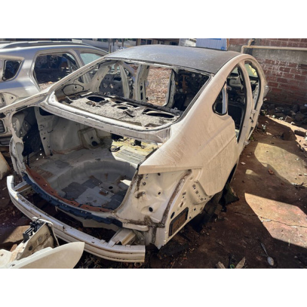 Traseira Com Teto Fusion 2013 2014 A 2019 Teto Solar