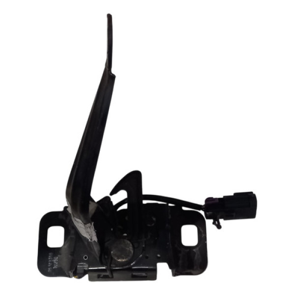 Fechadura Capo Dianteiro Tracker 2014 A 2019