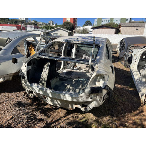 Traseira Com Teto Cruze Sedan 2017 2018 A 2024