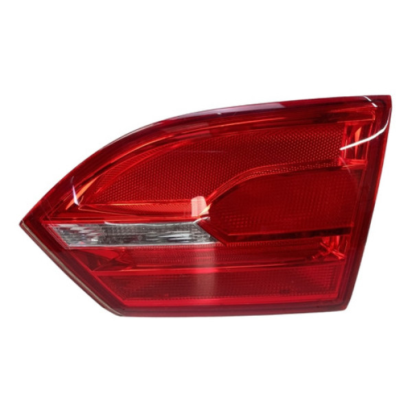 Lanterna Traseira Direita Jetta 2011 A 2014 (mala)