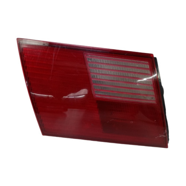 Lanterna Traseira Esq Santana 1998 A 2006 Mala Com Detalhes