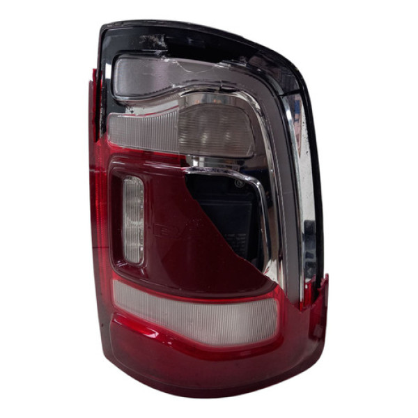 Lanterna Traseira Direita Ram 2500 3500 2019/.p/retirar Peça