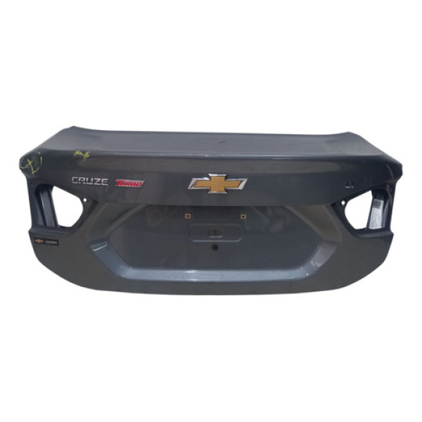 Tampa Traseira Cruze 17a23 Sedan Lt (se Furop/friso)amassado