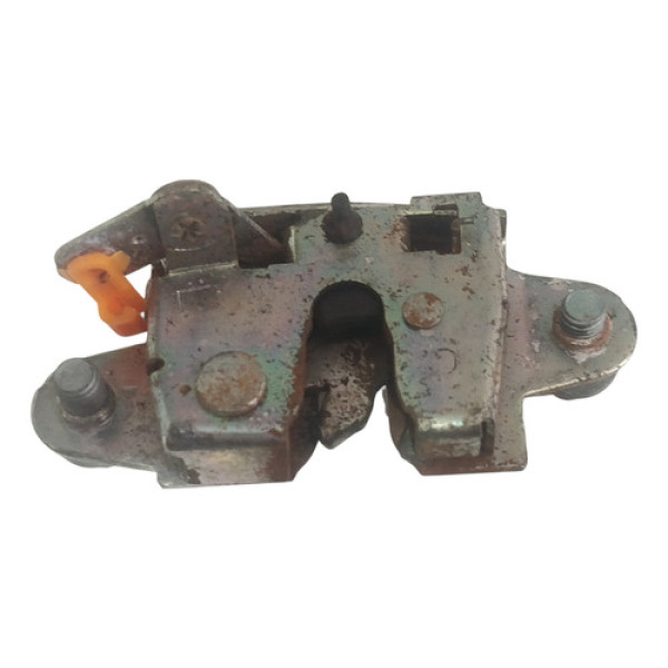 Fechadura Esquerda Tampa Traseira Caçamba Hilux 2016 2017/..