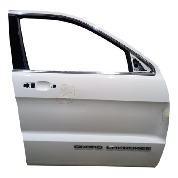 Porta Dianteira Direita Grand Cherokee 2011 A 2021c/amassado